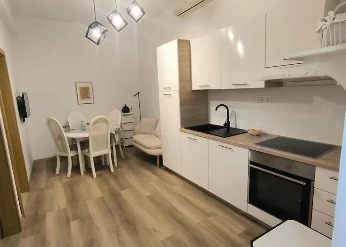 Apartament Margareta By El-pi Tours