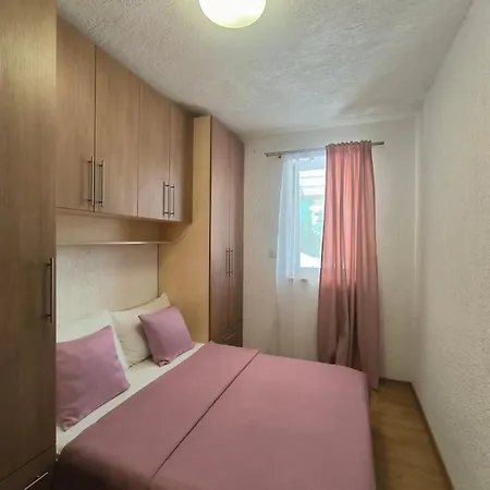 Διαμέρισμα Margareta By El-pi Tours *