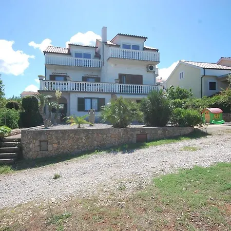 Margareta By El-pi Tours Διαμέρισμα *